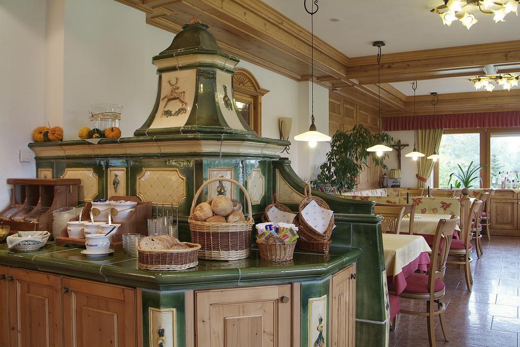 Hotel Gasthof Jaegerhaus Sankt Peter Buitenkant foto